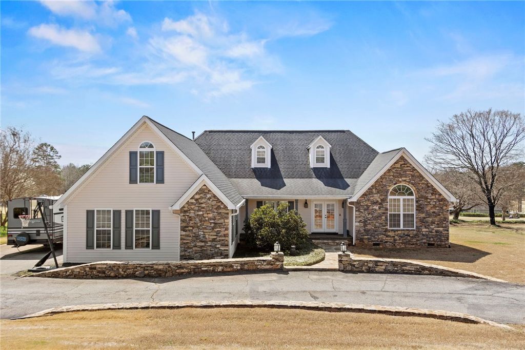 116 Fairway Drive, Pickens, SC 29671