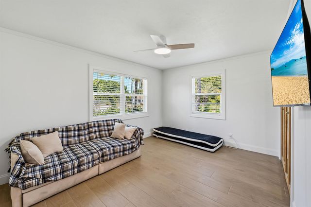 802 Lytle Street, West Palm Beach, FL 33405
