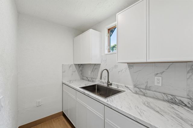 802 Lytle Street, West Palm Beach, FL 33405