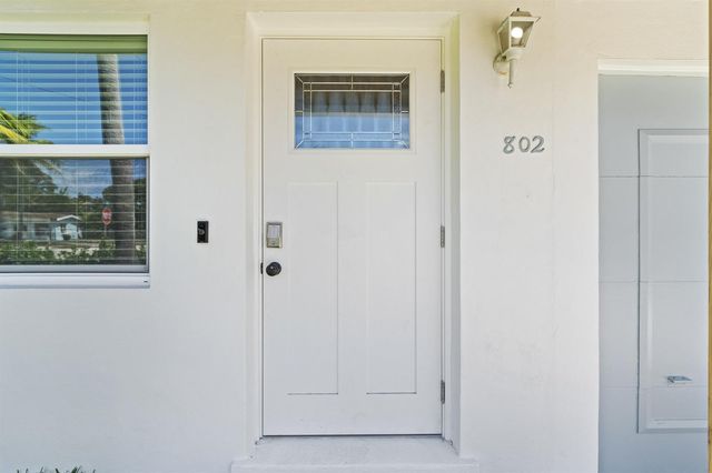 802 Lytle Street, West Palm Beach, FL 33405