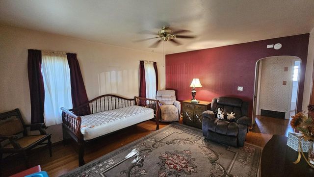 3174 S 22nd STREET, Milwaukee, WI 53215