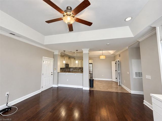 238 E Lewis Street 403, Greensboro, NC 27406