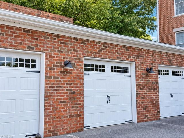238 E Lewis Street 403, Greensboro, NC 27406