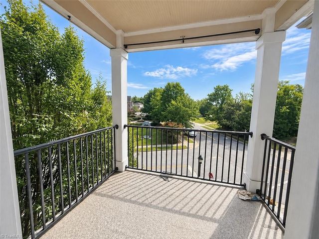 238 E Lewis Street 403, Greensboro, NC 27406