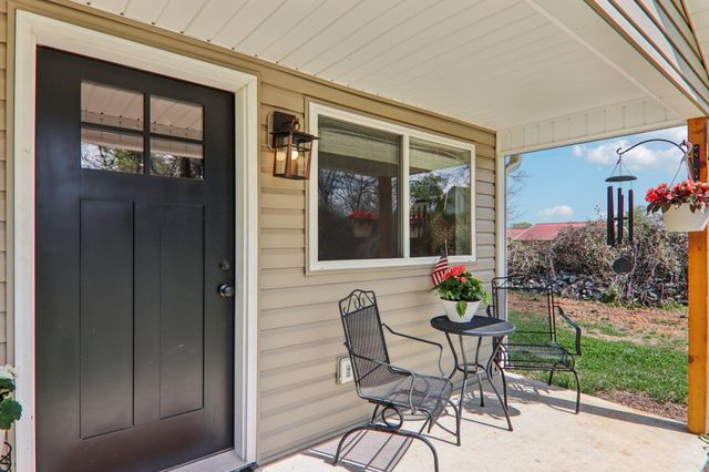 111 W Crawford Street, Landrum, SC 29356