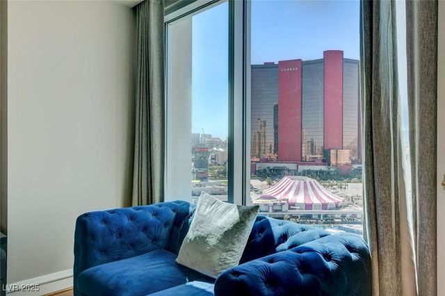 2700 Las Vegas Boulevard 1401, Las Vegas, NV 89109