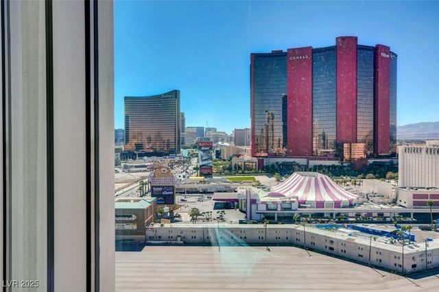 2700 Las Vegas Boulevard 1401, Las Vegas, NV 89109