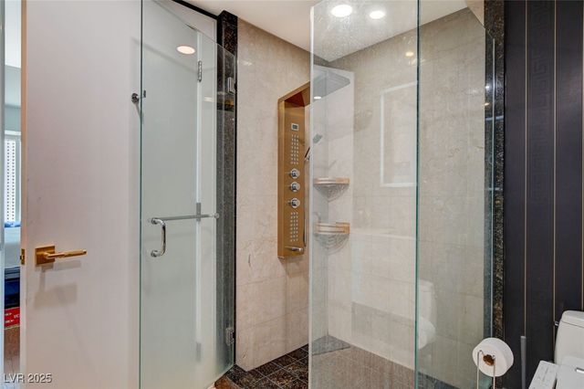 2700 Las Vegas Boulevard 1401, Las Vegas, NV 89109