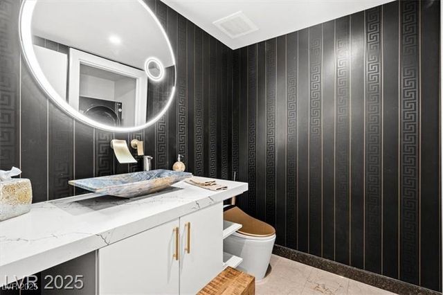 2700 Las Vegas Boulevard 1401, Las Vegas, NV 89109