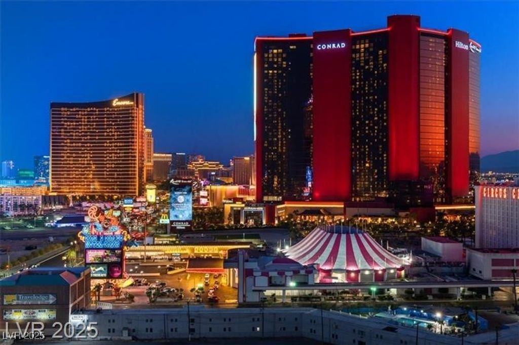 2700 Las Vegas Boulevard 1401, Las Vegas, NV 89109