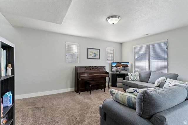 2483 S GILMOUR ST, West Haven, UT 84401