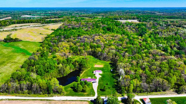 4115 E Olive Branch Road, Bloomfield, IN 47424