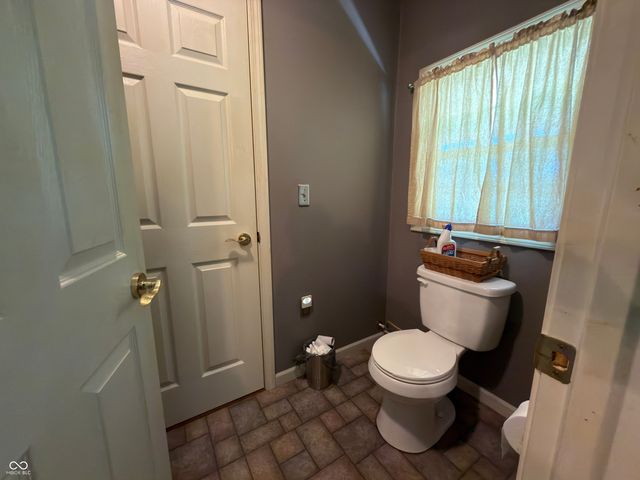 4115 E Olive Branch Road, Bloomfield, IN 47424
