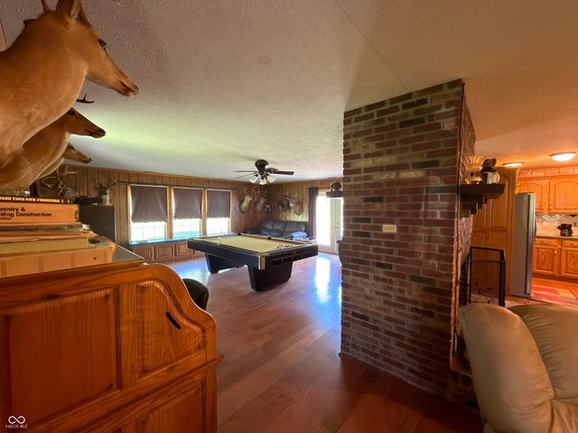4115 E Olive Branch Road, Bloomfield, IN 47424