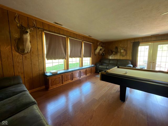 4115 E Olive Branch Road, Bloomfield, IN 47424