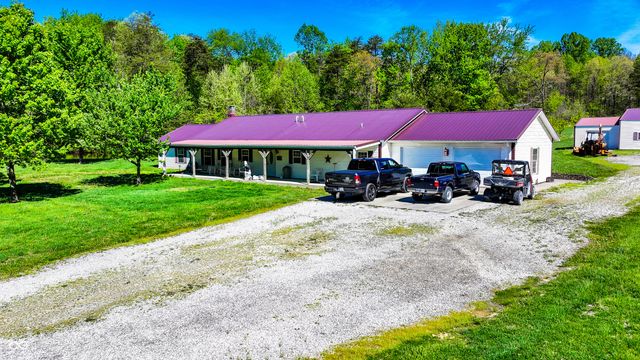 4115 E Olive Branch Road, Bloomfield, IN 47424