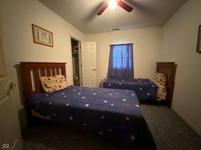 4115 E Olive Branch Road, Bloomfield, IN 47424
