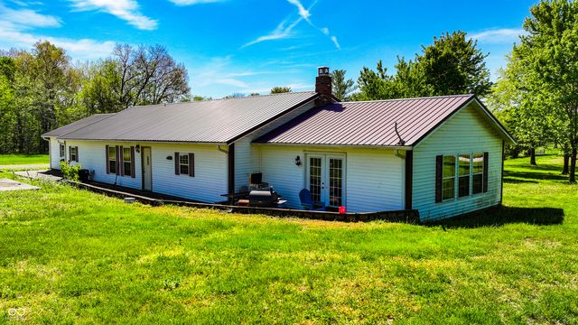4115 E Olive Branch Road, Bloomfield, IN 47424
