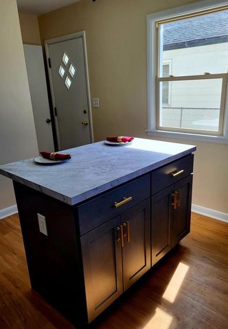 3931 N 70Th STREET, Milwaukee, WI 53216