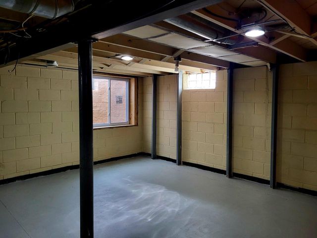 3931 N 70Th STREET, Milwaukee, WI 53216