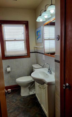 3931 N 70Th STREET, Milwaukee, WI 53216