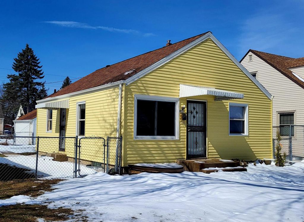 3931 N 70Th STREET, Milwaukee, WI 53216