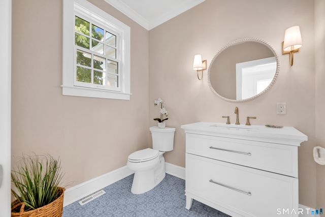 920 Old Post Road, Fairfield, CT 06824