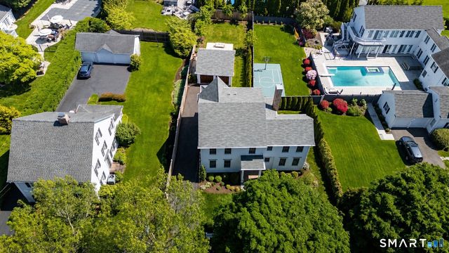 920 Old Post Road, Fairfield, CT 06824