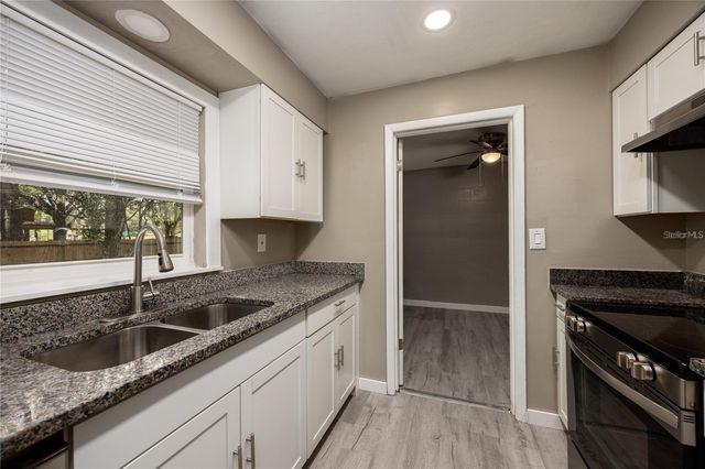 14637 NE 145TH AVENUE, Waldo, FL 32694