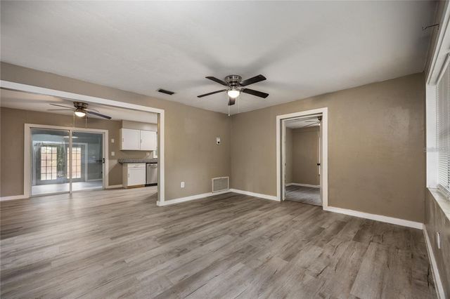 14637 NE 145TH AVENUE, Waldo, FL 32694