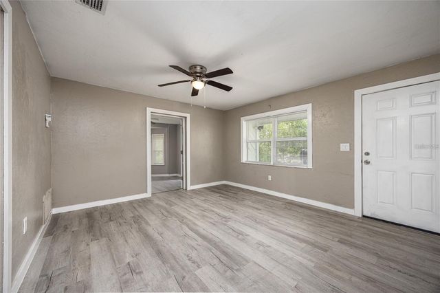 14637 NE 145TH AVENUE, Waldo, FL 32694