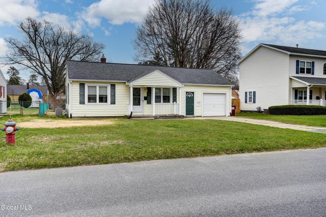 1017 Theodore Road, Rotterdam, NY 12303