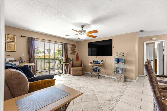 2837 NE 3RD STREET 203, Ocala, FL 34470