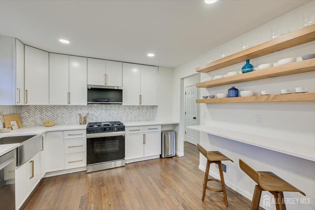 308 Bound Brook Avenue, Piscataway, NJ 08854