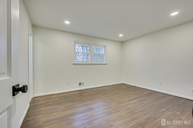 308 Bound Brook Avenue, Piscataway, NJ 08854