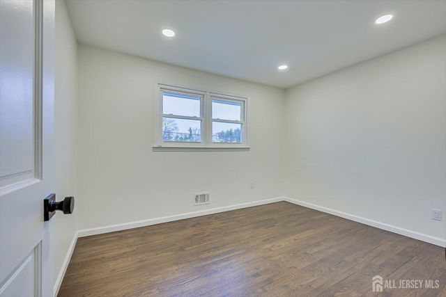 308 Bound Brook Avenue, Piscataway, NJ 08854