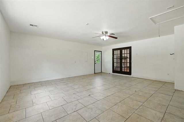 2140 Kimberlee Court, Norman, OK 73026