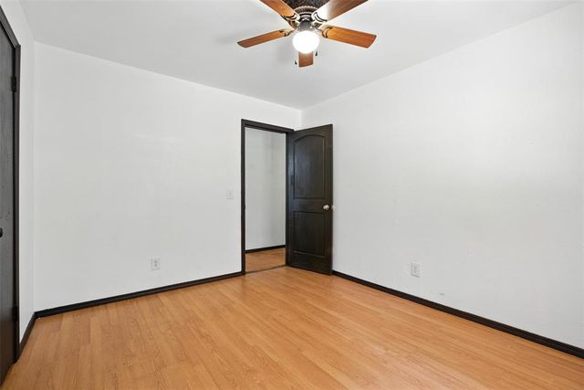 2140 Kimberlee Court, Norman, OK 73026