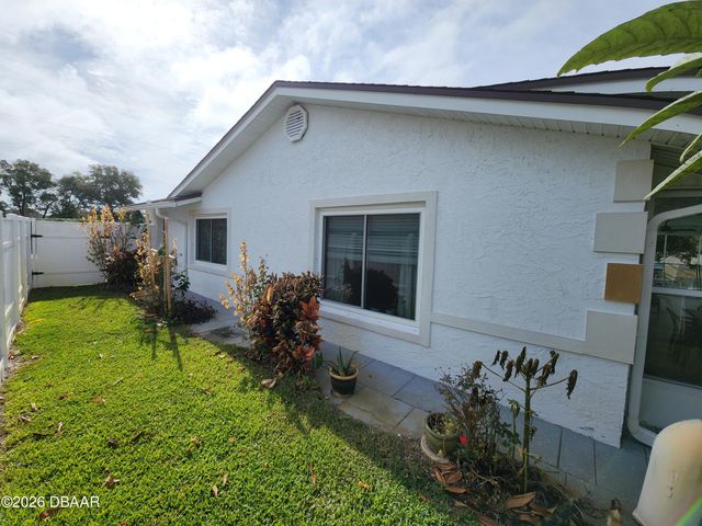 62 Fort Caroline Lane, Palm Coast, FL 32137