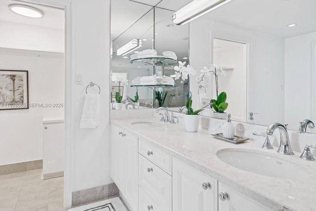 3400 SW 27th Ave 1805, Miami, FL 33133