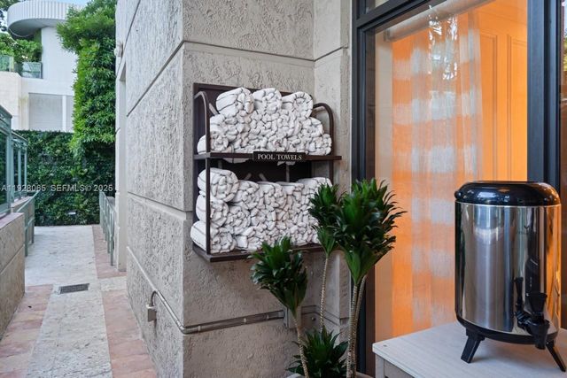 3400 SW 27th Ave 1805, Miami, FL 33133