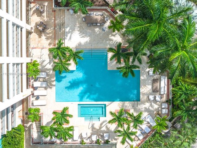 3400 SW 27th Ave 1805, Miami, FL 33133