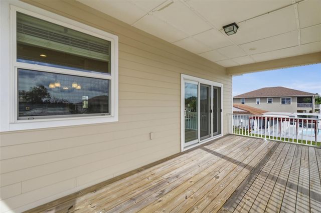 7332 ISLANDER LANE, Hudson, FL 34667