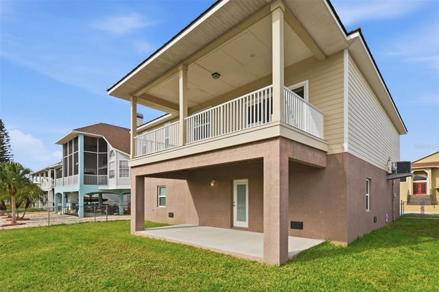 7332 ISLANDER LANE, Hudson, FL 34667