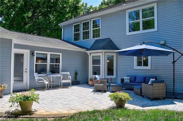 608 Woodcott DR, Chesapeake, VA 23322