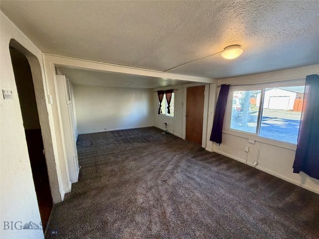 1303 Stuart Avenue, Butte, MT 59701