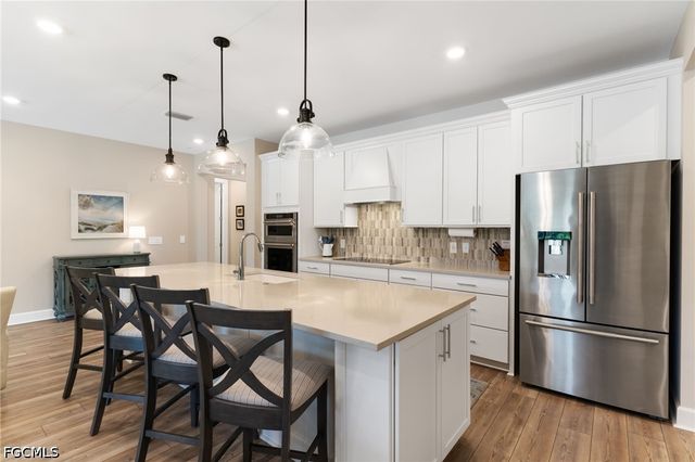 4057 E Hampton CIR, Alva, FL 33920