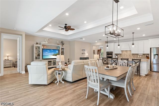 4057 E Hampton CIR, Alva, FL 33920