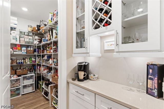 4057 E Hampton CIR, Alva, FL 33920