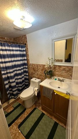 2343 NW 102nd Street, Miami, FL 33147